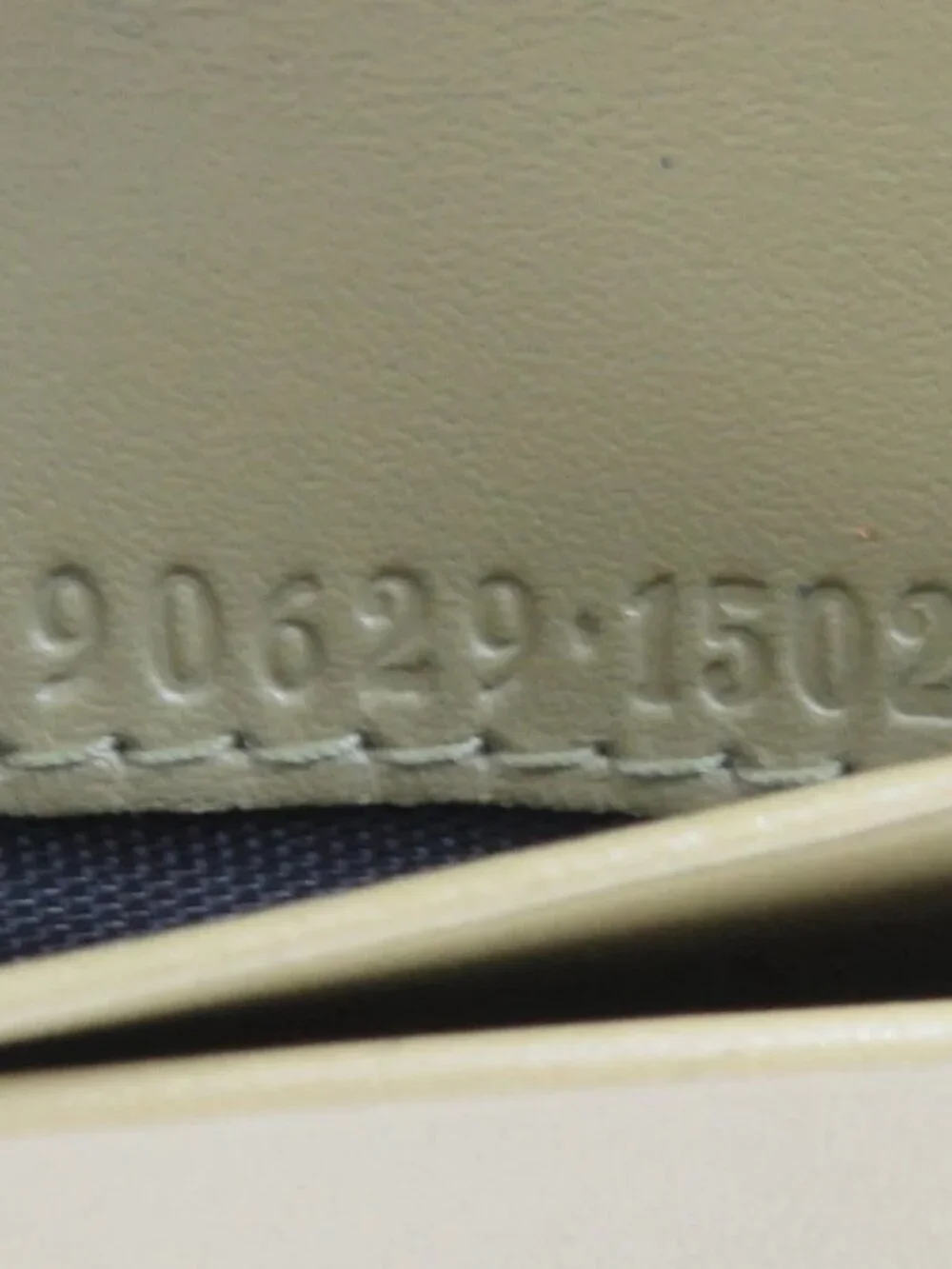 Auth GUCCI Key Case Card Case Holder Light Khaki GG Canvas/Metal - e61077a - Picture 11 of 11